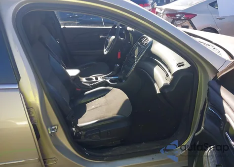 2015 Chevrolet Malibu 2Lt z USA, uszkodzony, nr VIN 1G11D5SL6FF322654